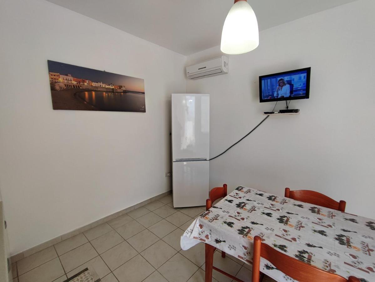 Appartamenti Carneo Torre San Giovanni - Verso Sud Kültér fotó